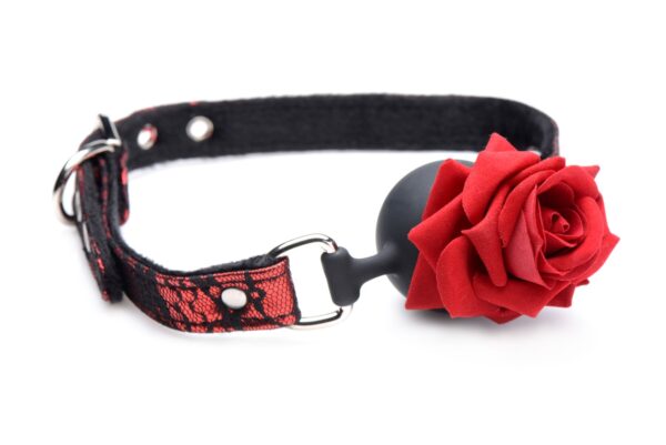 Кляп з трояндою Master Series: Eye-Catching Ball Gag With Rose, чорно-червоний - Зображення 2