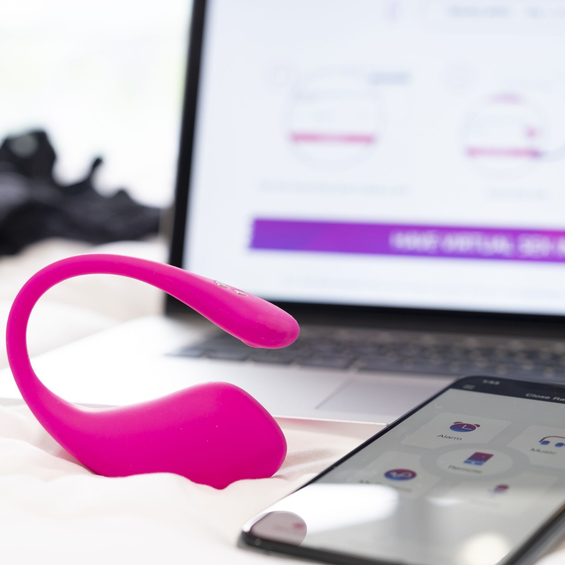 Смарт-віброяйце Lovense Lush 3 з Bluetooth управлінням