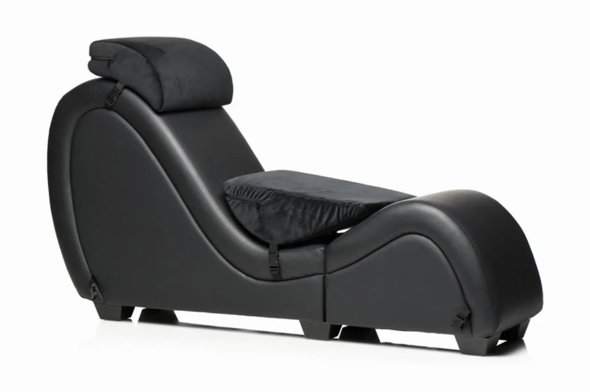 Інтимне крісло з подушками Master Series Kinky Lounge - Чорне