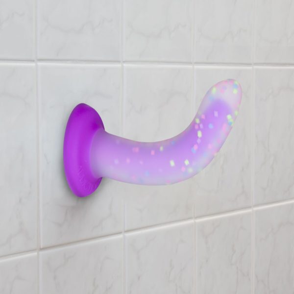 Фалоімітатор, що світиться в темряві, ADDICTION Rave 8″, Glow in the Dark Dildo Purple Confetti, 20,3 см - Зображення 9