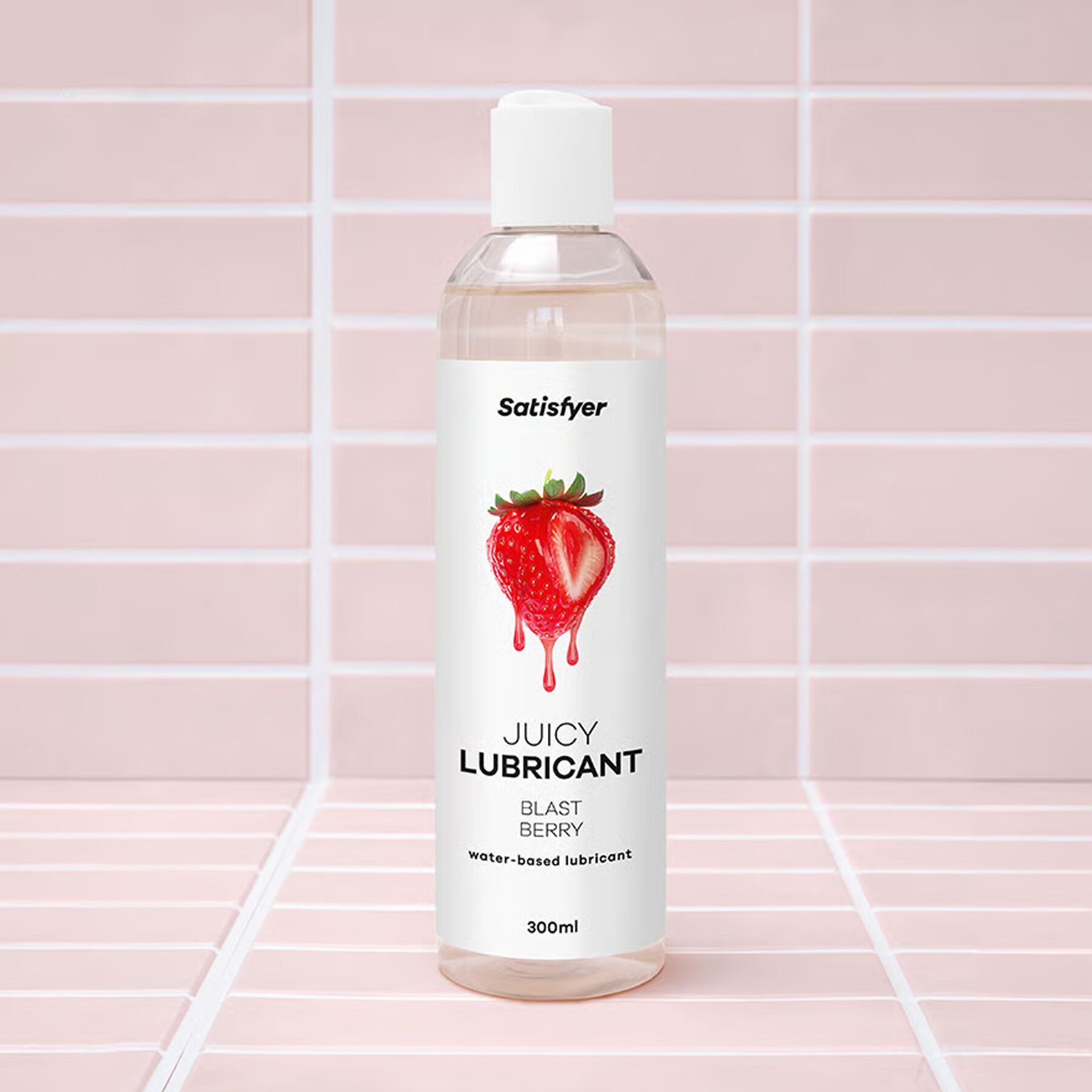 Лубрикант на водній основі Satisfyer Juicy Lubricant Berry, 300 мл