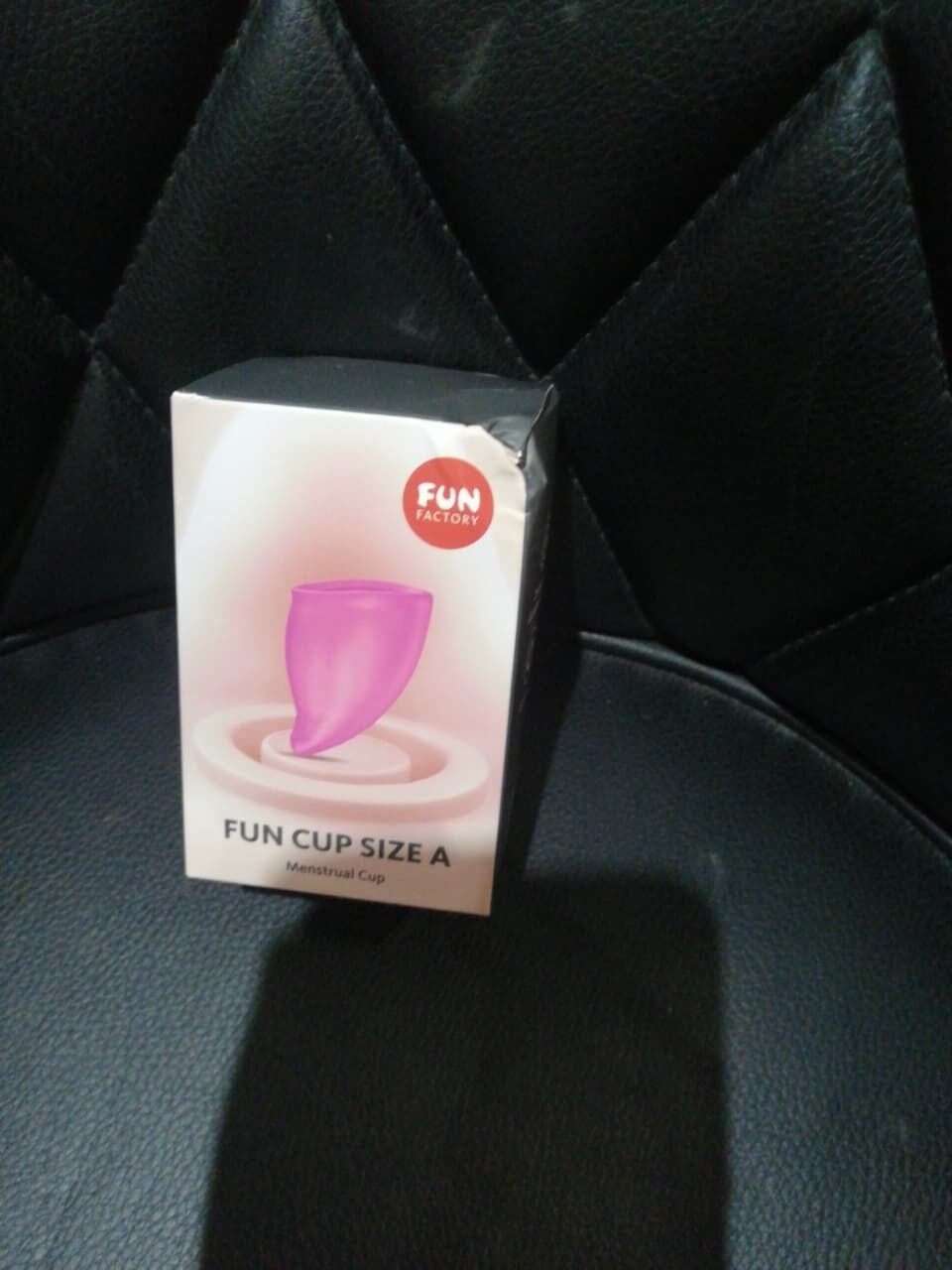 Менструальна чаша Fun Factory FUN CUP SIZE A Magenta (м'яте паковання!!!)